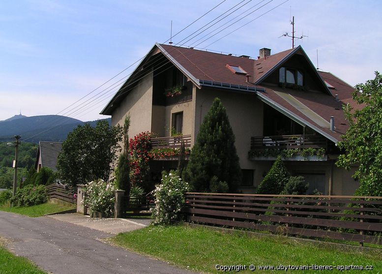 PRIVAT APARTMA ULRYCH - UBYTOVN LIBEREC